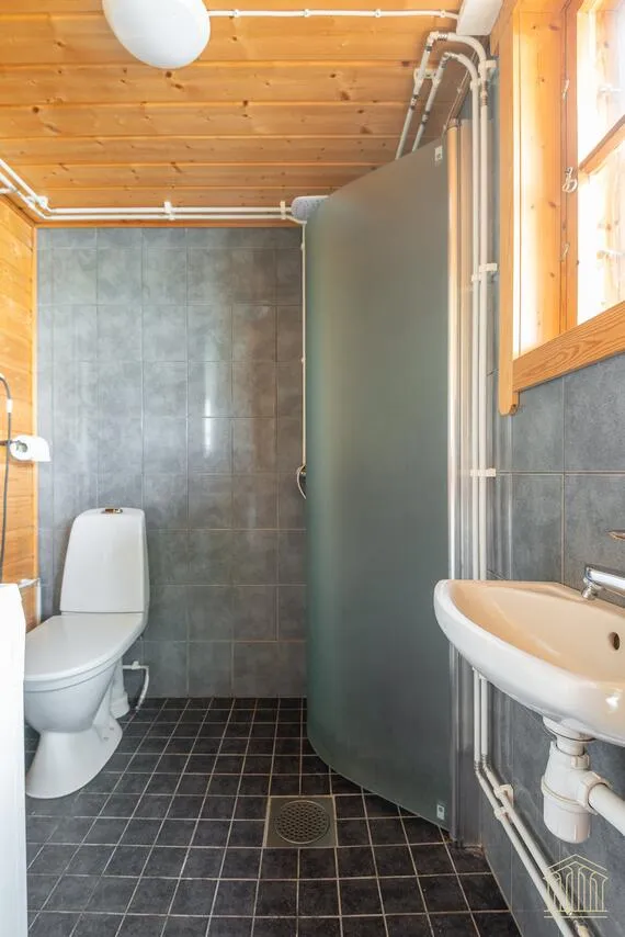 Bagni - Cottage with Lake View in Somero