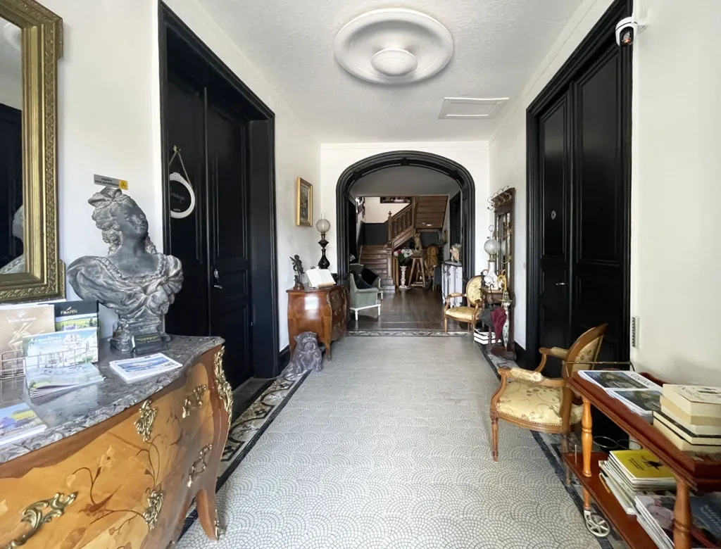 Entrée - Château du XVIIIe avec gîte indépendant à Cognac