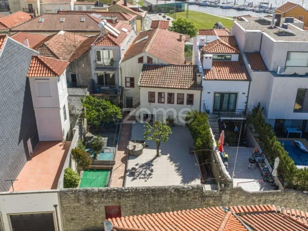 Vista aerea - Luxury House with River View in Vila do Conde