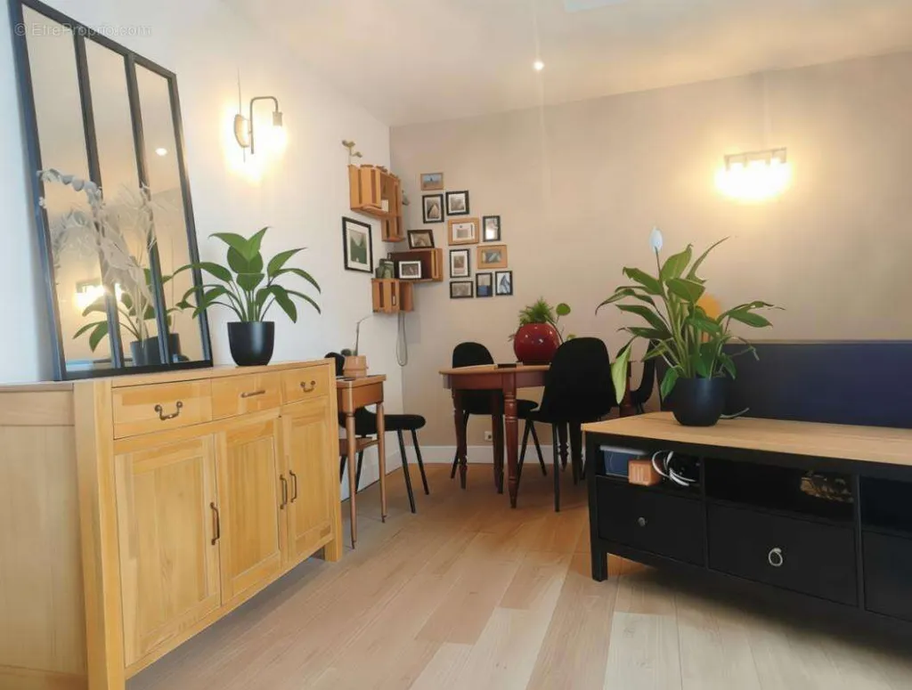 living_room