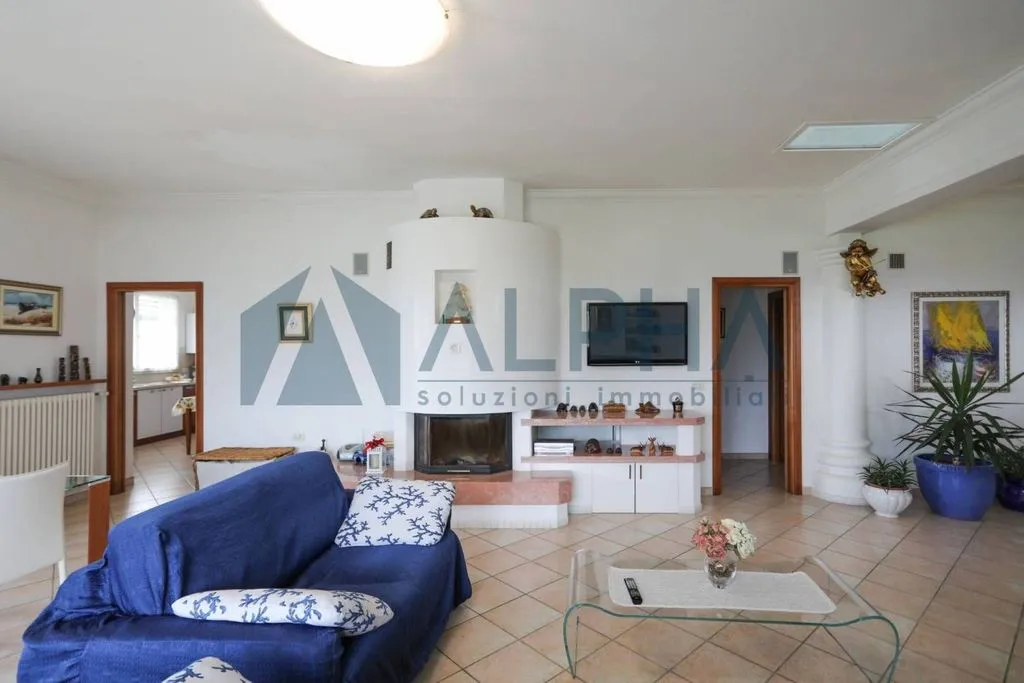 Séjour - Luxury Villa with Private Garden in Cesena