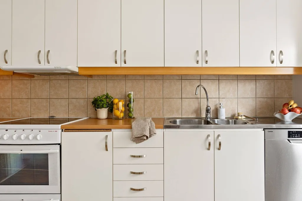 Kitchen - Apartment with South-Facing Balcony in Trelleborg