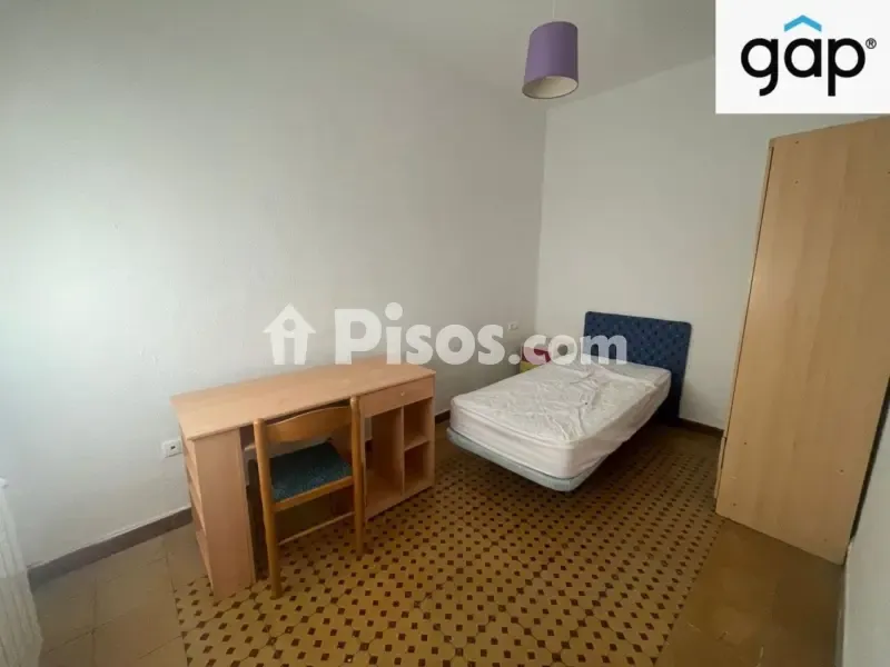 Chambres - Student Flat with Balcony in Cervantes Street