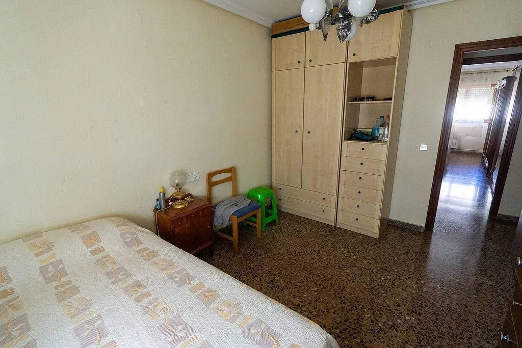 Chambres - Apartment with Balcony and Park View in Ibi