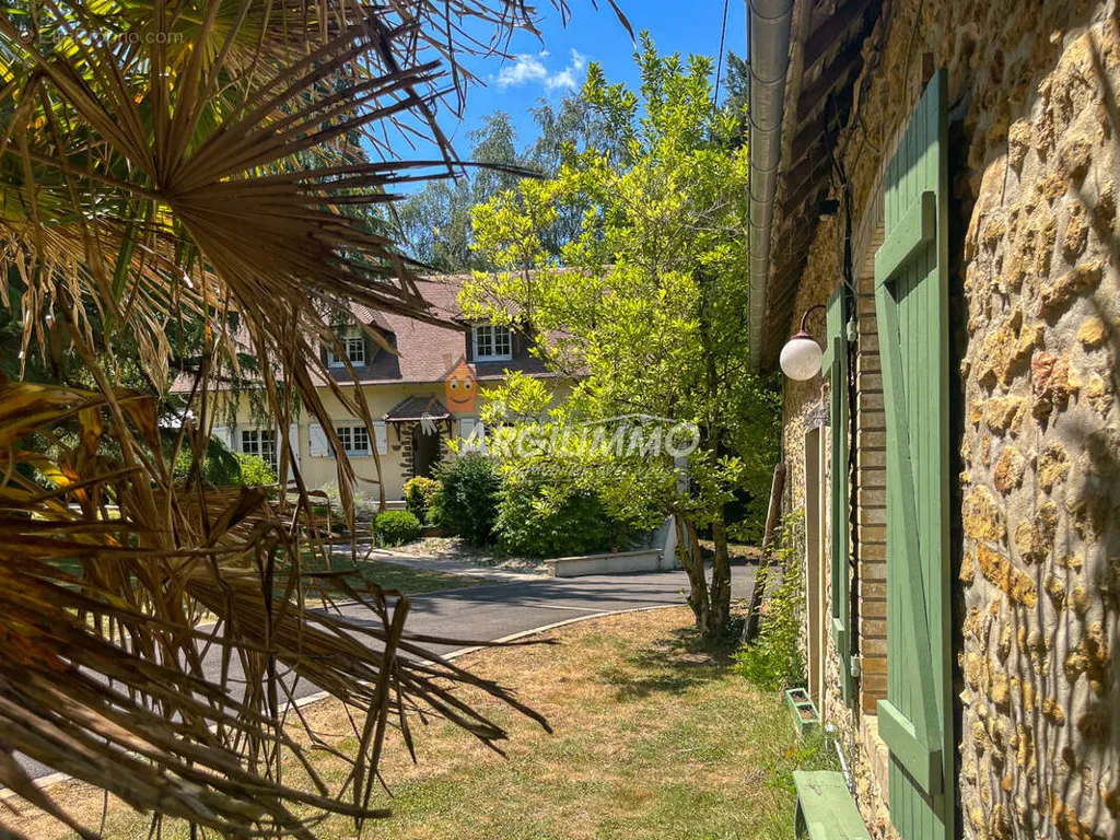 Extérieur - Ensemble Immobilier avec Piscine à 20 min du Mans