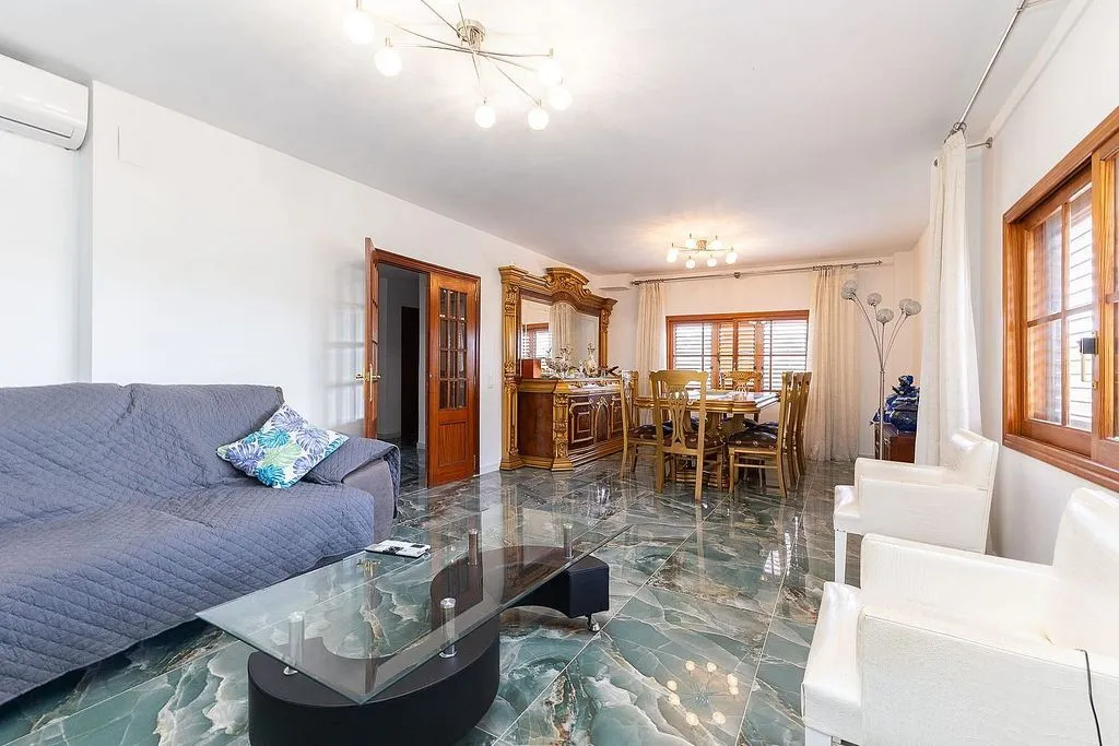 Séjour - Chalet with Pool and Terrace in L'Eliana