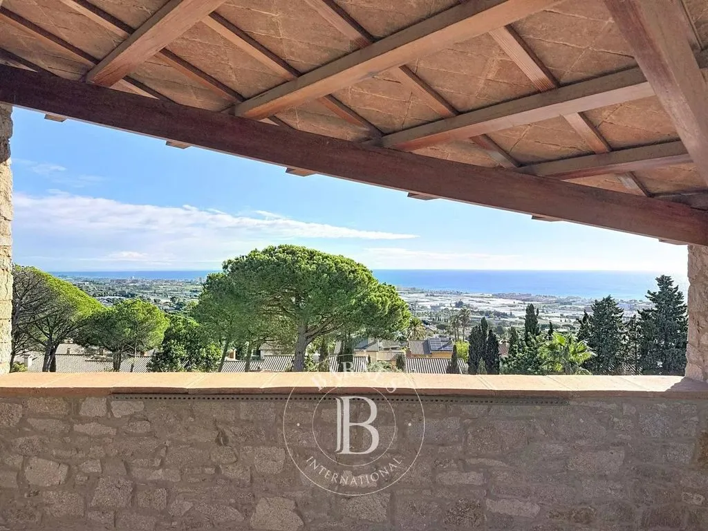 Terrass - Luxury House with Sea Views in Premià de Dalt