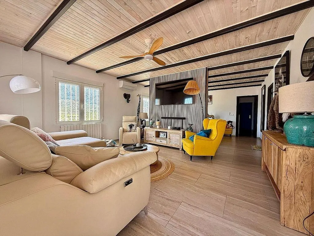 Elutuba - Villa with Pool and Terrace in La Romana