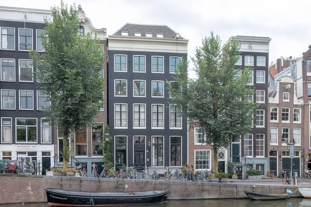 Appartement 4 pièces à Amsterdam