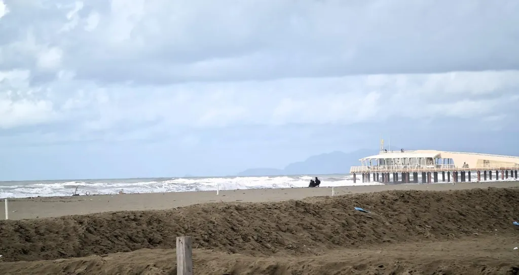 Apartment with Sea View in Lido di Camaiore