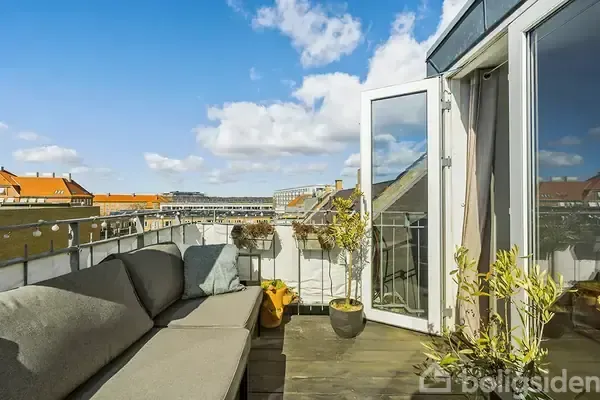 Terrass - Penthouse with Loft Space in Copenhagen Ø