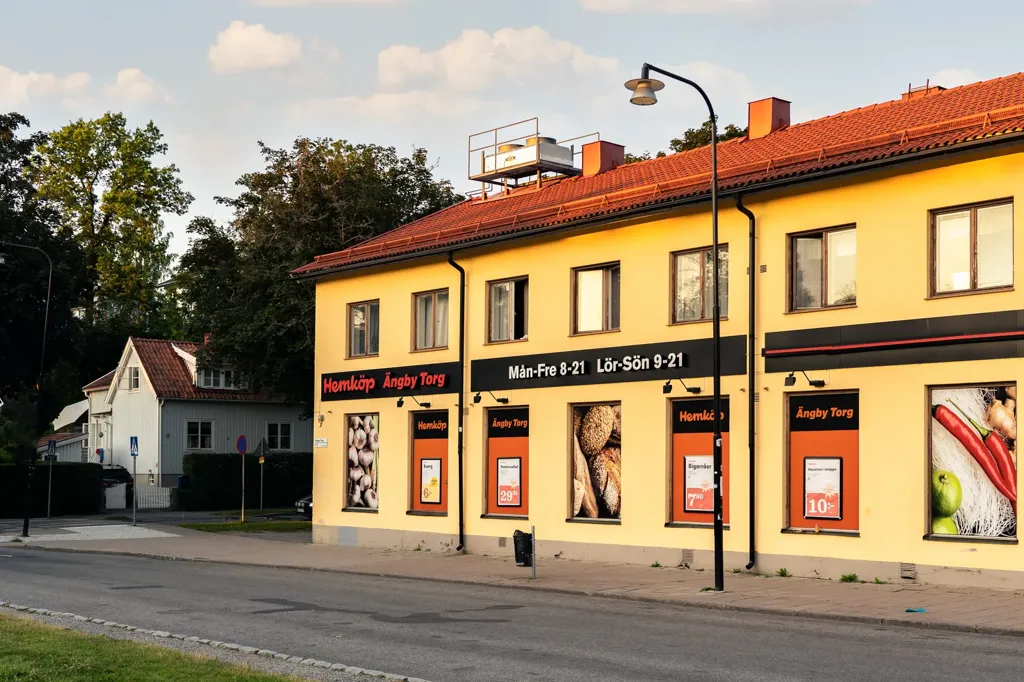 Extérieur - Corner Flat with West-Facing Balcony in Norra Ängby