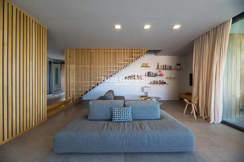 living_room