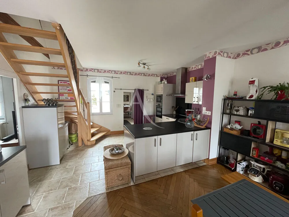 6-toaline maja asukohas Semoy