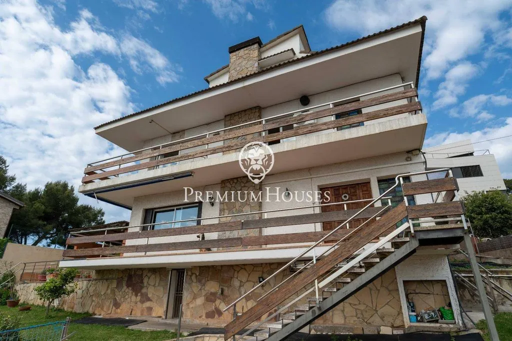 Esterno - Luxury House with Pool in Castelldefels