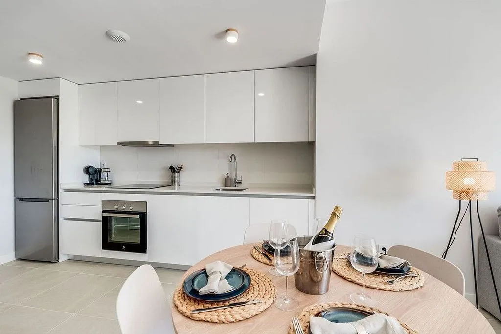 Köök - Penthouse with Pool in Estepona Centre