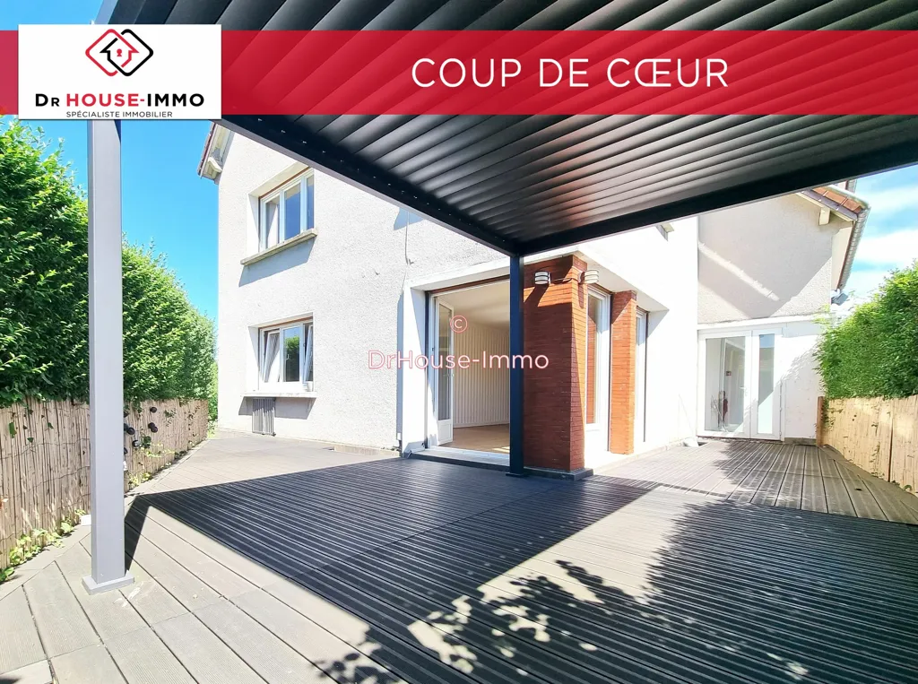 Terrass - Spacious House with Extensive Garden in Charmes