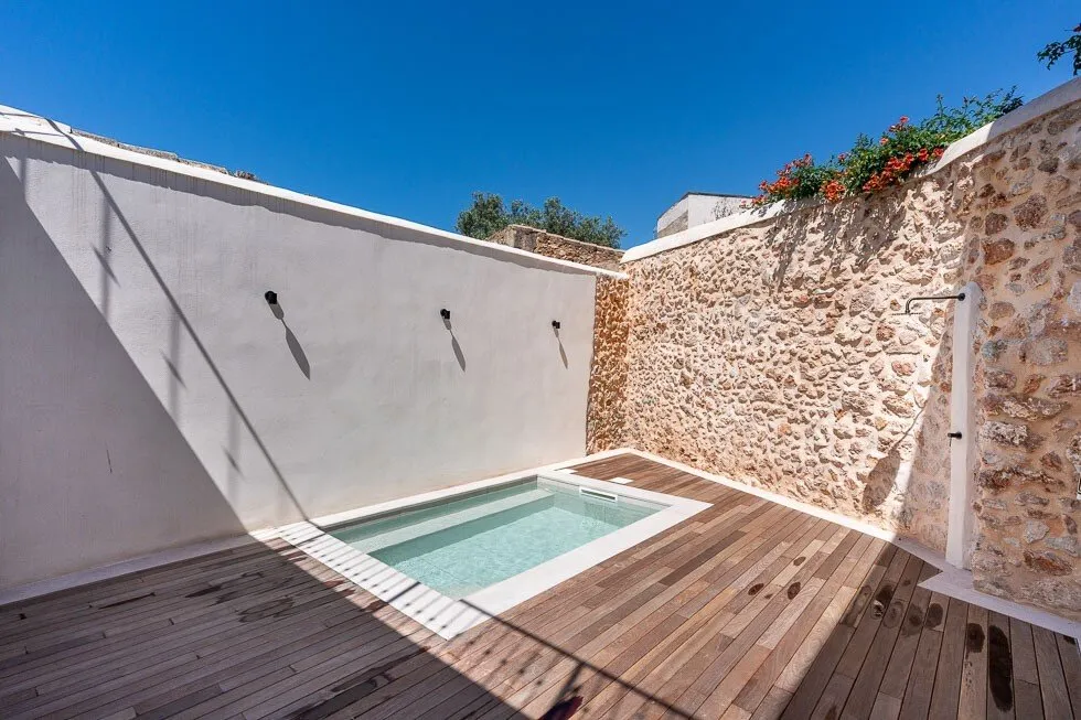 Jardin - Renovated Townhouse with Pool in Campos