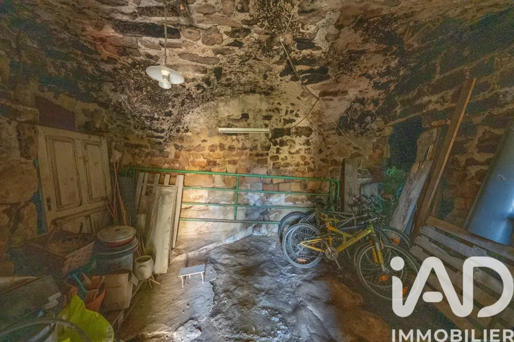 4-room house in Saint-Julien-du-Serre