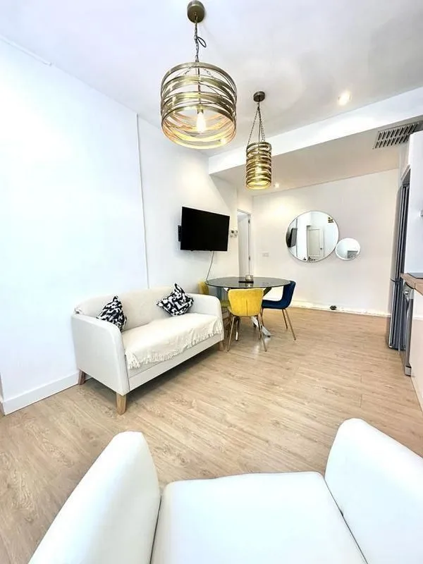 Séjour - Furnished Apartment with West View in Madrid