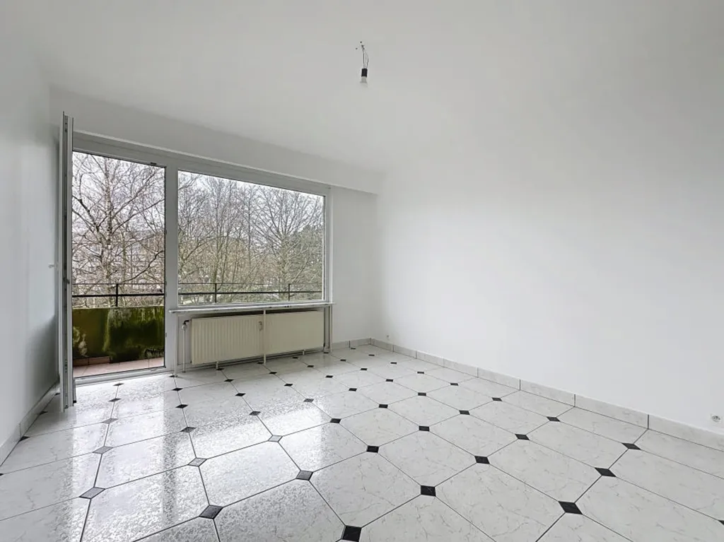Pièces - Appartement avec Balcons à Jette, Avenue de l'Exposition