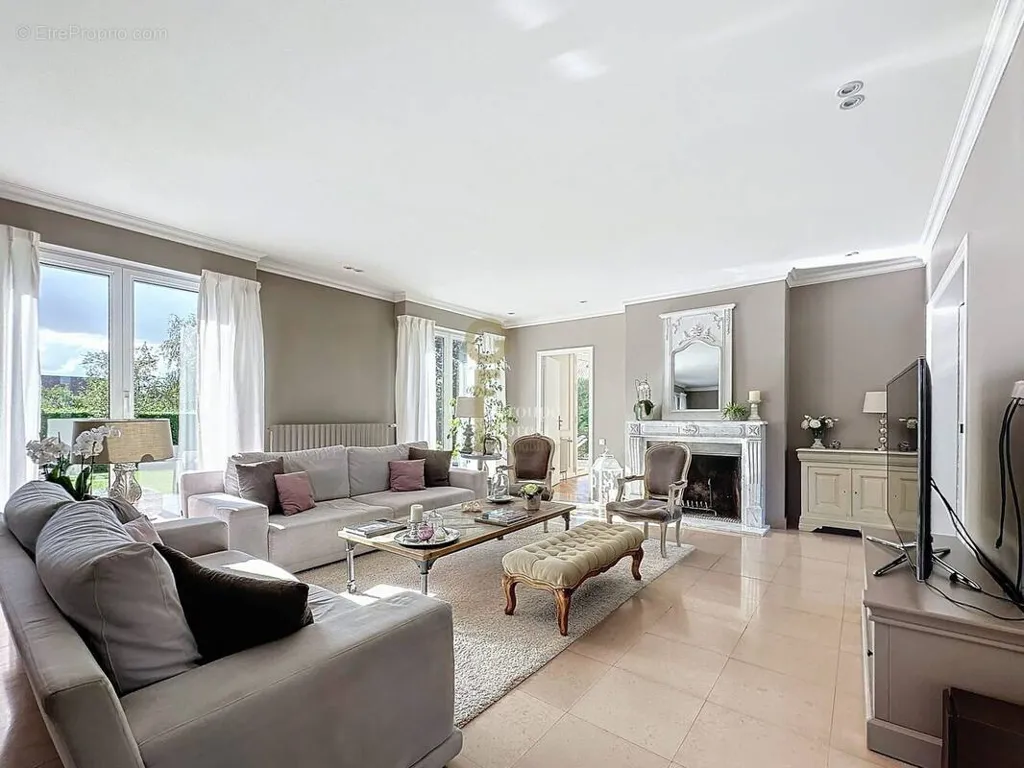 living_room