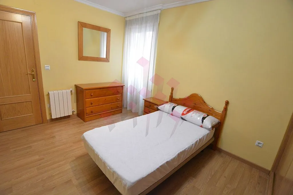 Schlafzimmer - Renovated Flat with Terrace in El Perchel, Ciudad Real