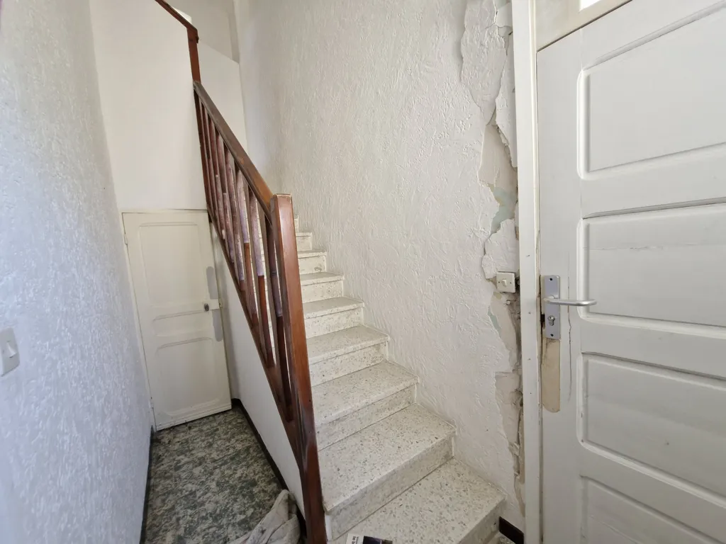 Toad - Duplex House with Two Apartments in Tourrette-Levens