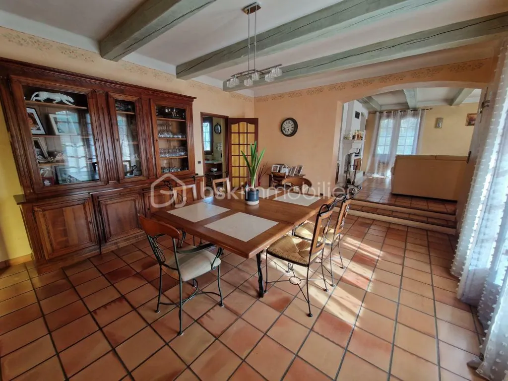 Salle à manger - Villa avec Piscine et Appartement Indépendant