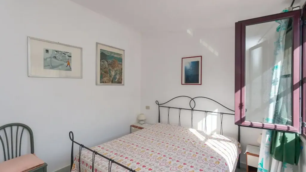 Chambres - Luxury Villa with Sea Views in Torpe'