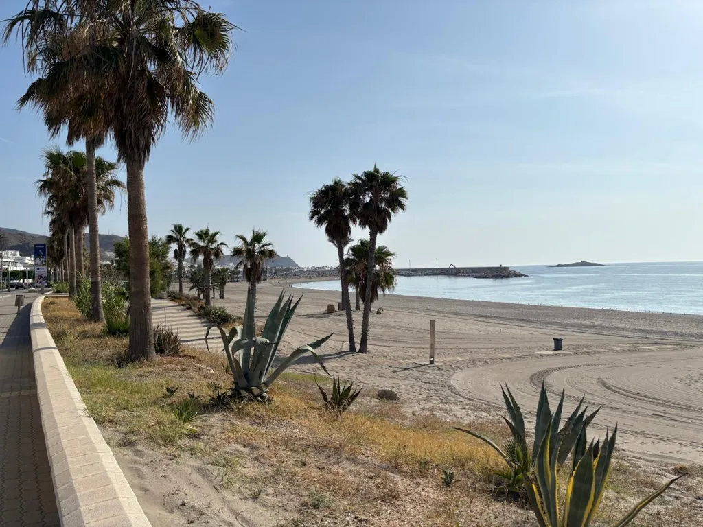 Plot for Development with Garage in Carboneras