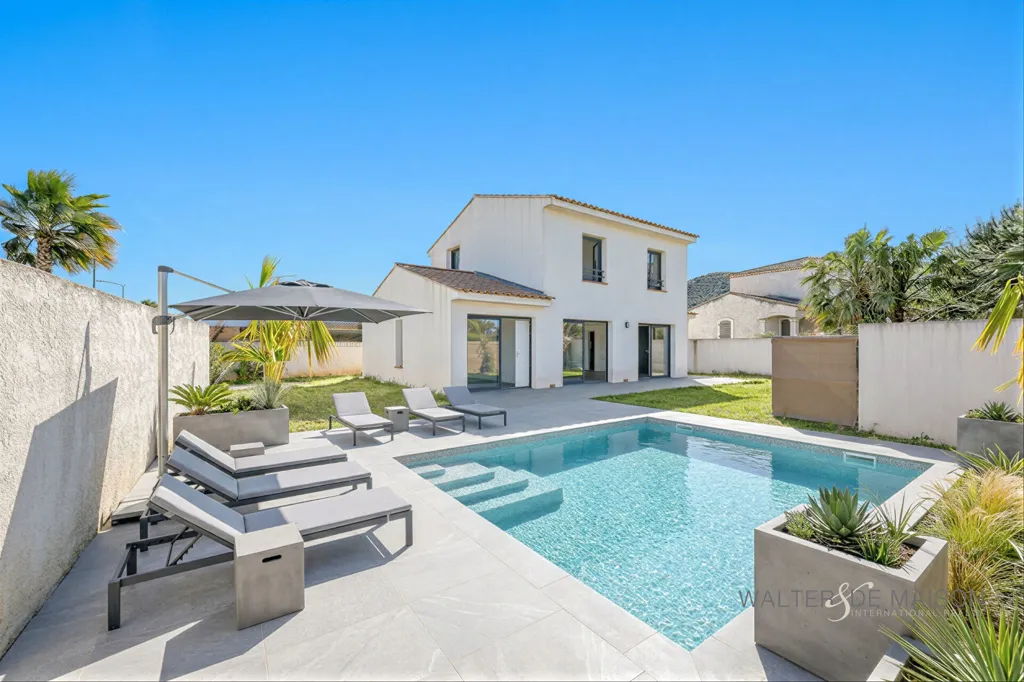Piscine - Maison Contemporaine avec Jardin à La Crau