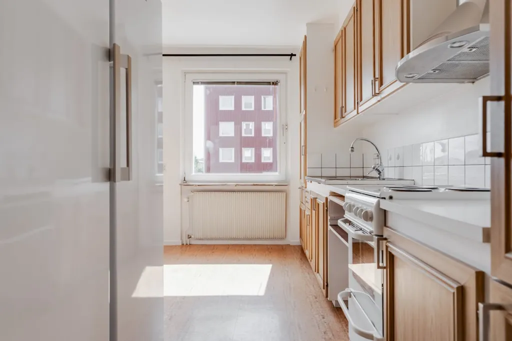 Cucina - Ground Floor Apartment with Balcony in Knalleland