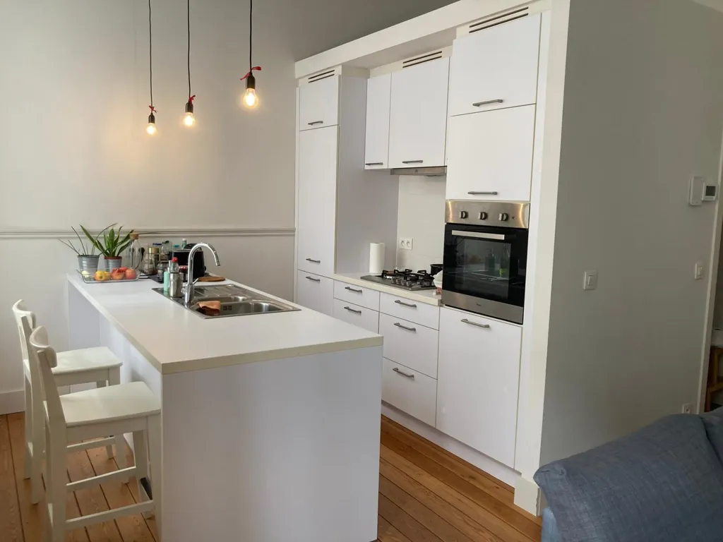 Cuisine - Appartement avec Balcon dans le Centre de Bruxelles