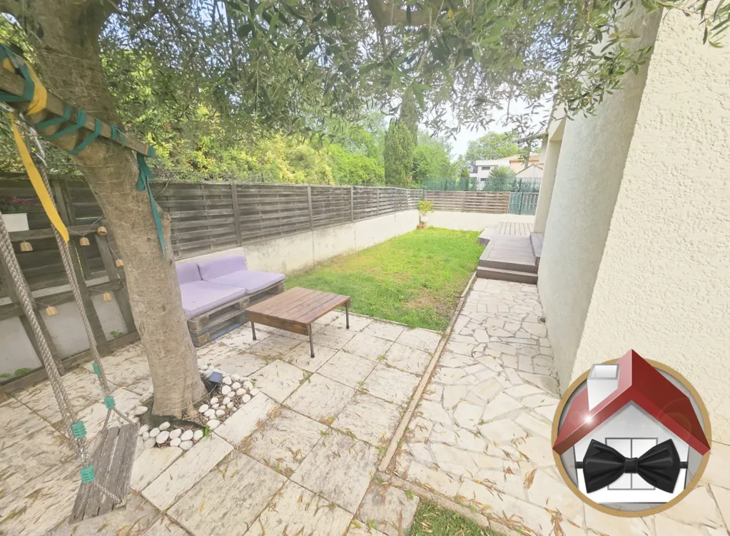 Garden - Fully Renovated House with Pool in Lavérune