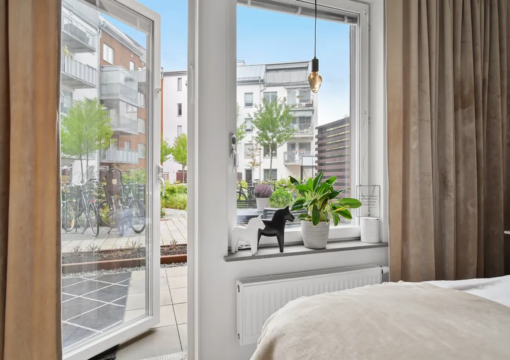 Magamistoad - Modern Flat with Private Terrace in Sollentuna