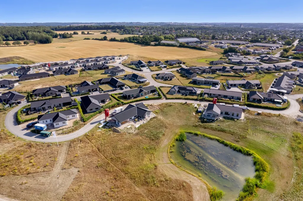 Õhuvaade - Year-Round Plot with 5G Coverage in Næstved