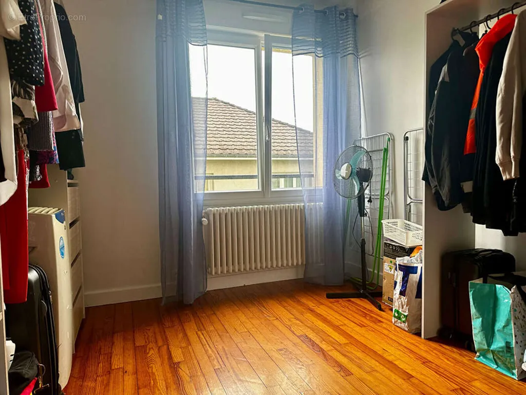 Maison 4 pièces à Charmes