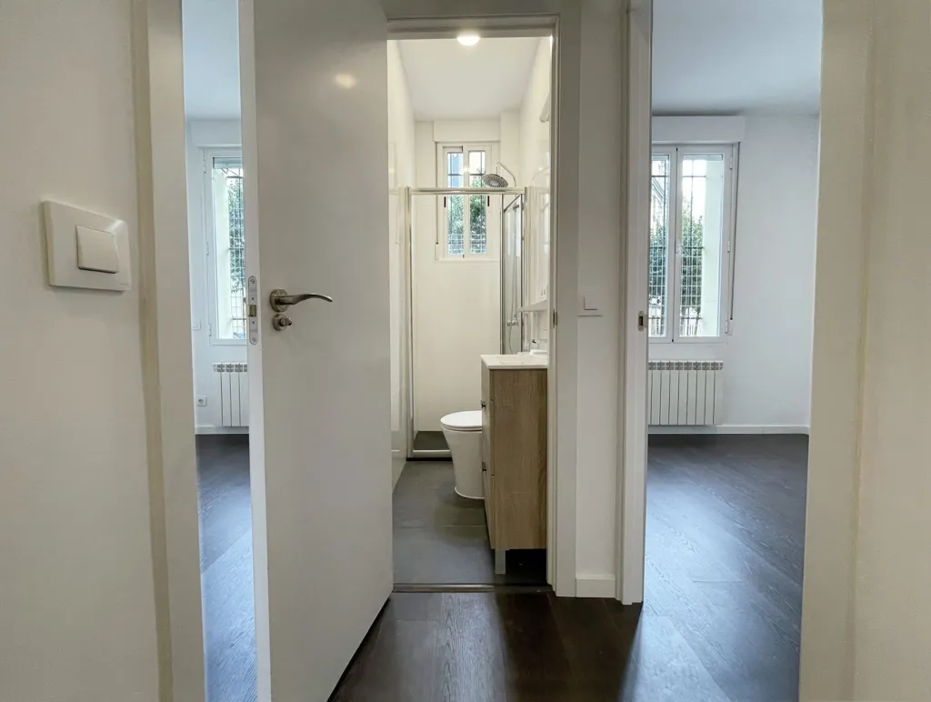 Esik - Modern Flat with River View in Arganzuela