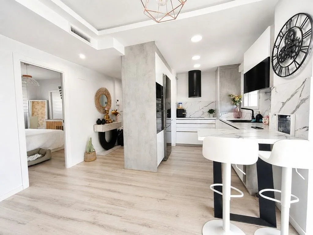 Cuisine - Semi-New Apartment with Pool in Poniente-Norte