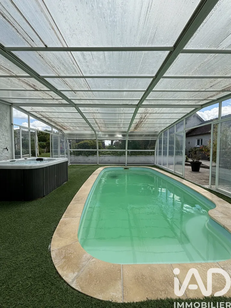 Pool - House with Pool and Spa in Chantenay-Saint-Imbert