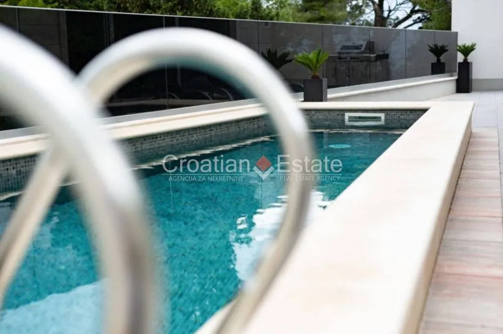 Bassein - Sea View House with Pool in Postira, Brač