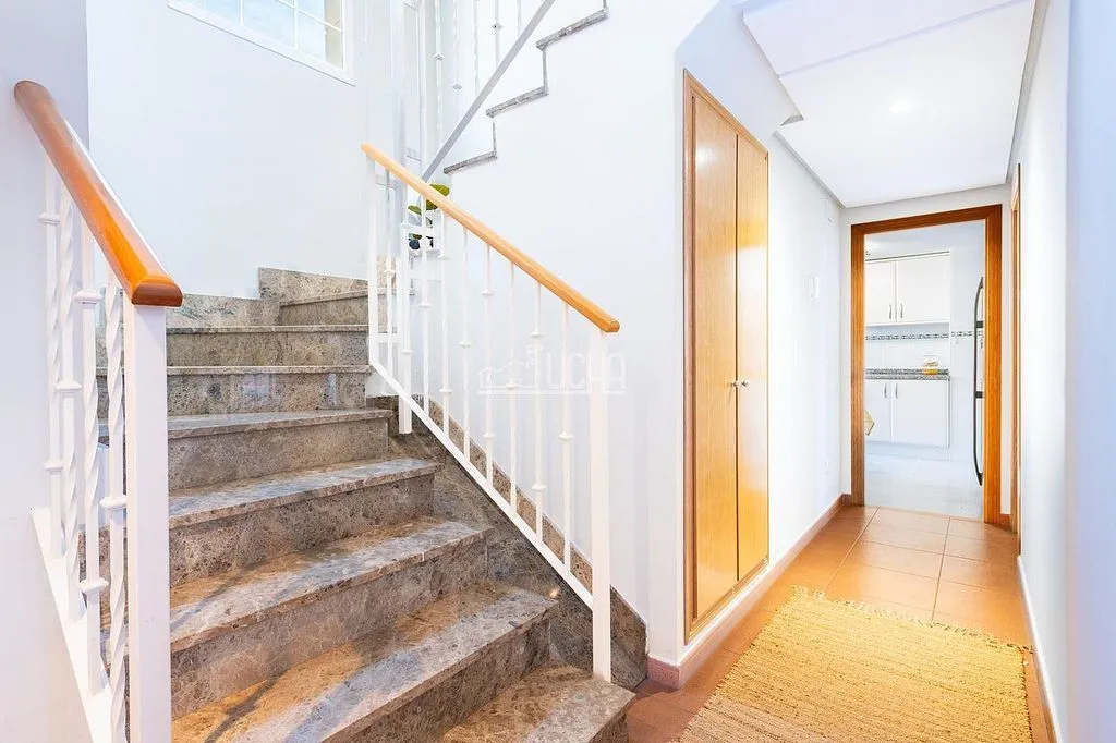 Toad - Duplex Apartment with Pool in Torre en Conill