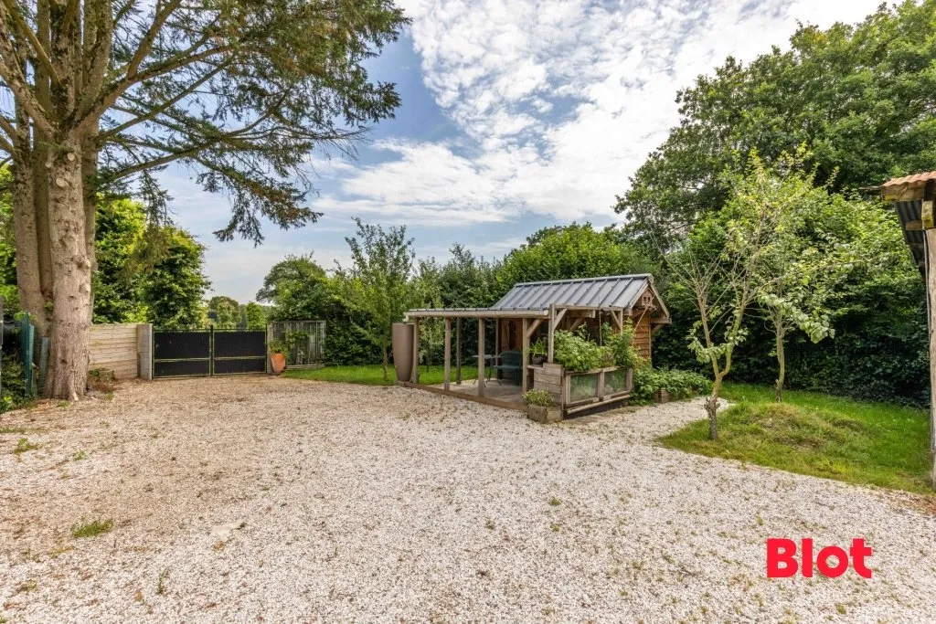 Extérieur - Maison de Bourg en Pierre avec Jardin à Maxent