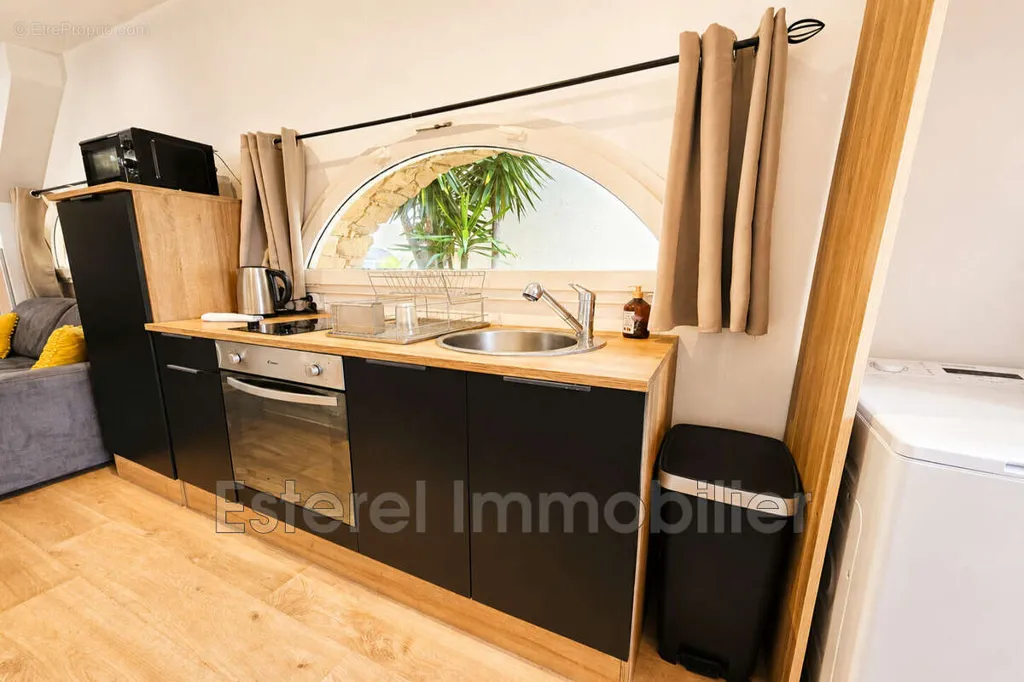 Cucina - Studio with Sea View in Cap Estérel