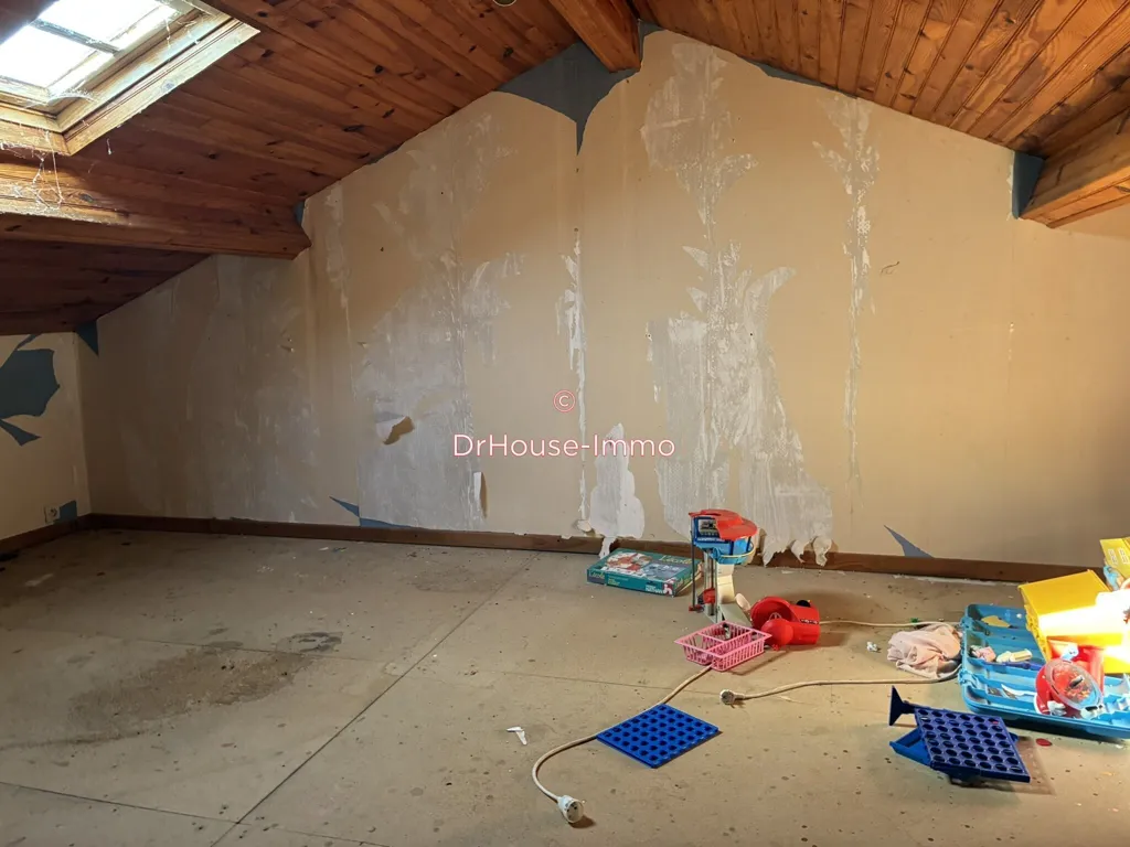 Pièces - Maison avec Piscine et Terrain à Livron-sur-Drôme