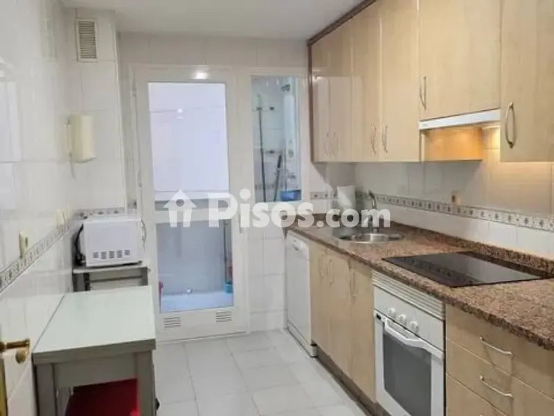 Köök - Spacious Apartment with Balcony in Málaga