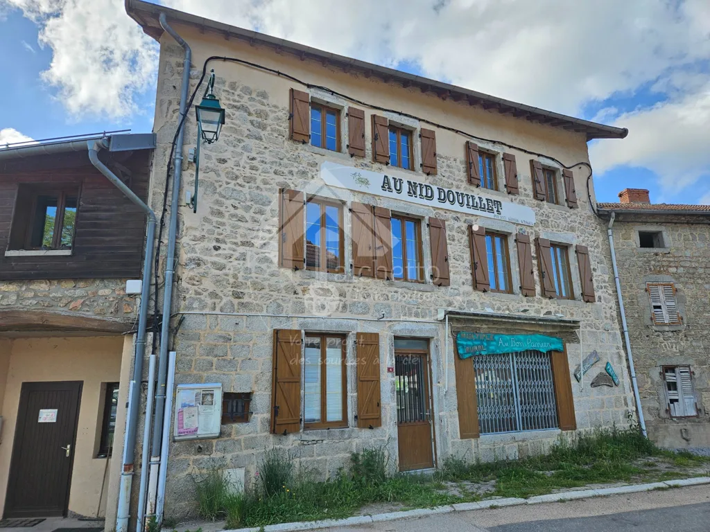 Välivaade - Commercial Property with Development Potential in St Nicolas des Biefs