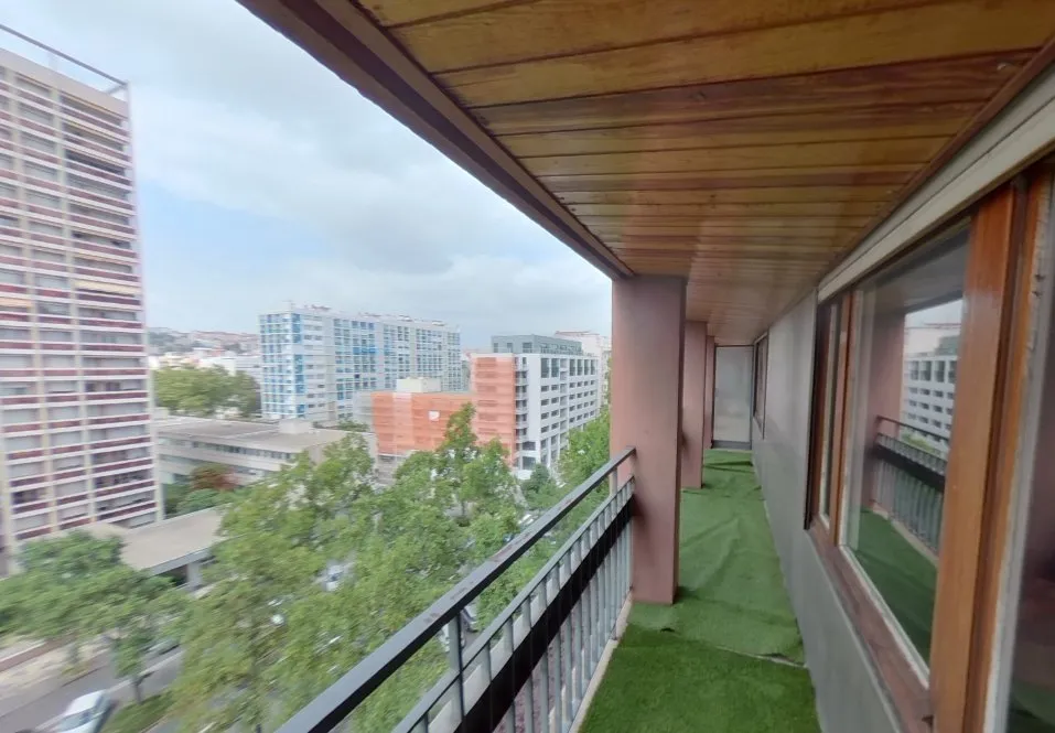 Balcon - Appartement T3 avec Balcon à Lyon