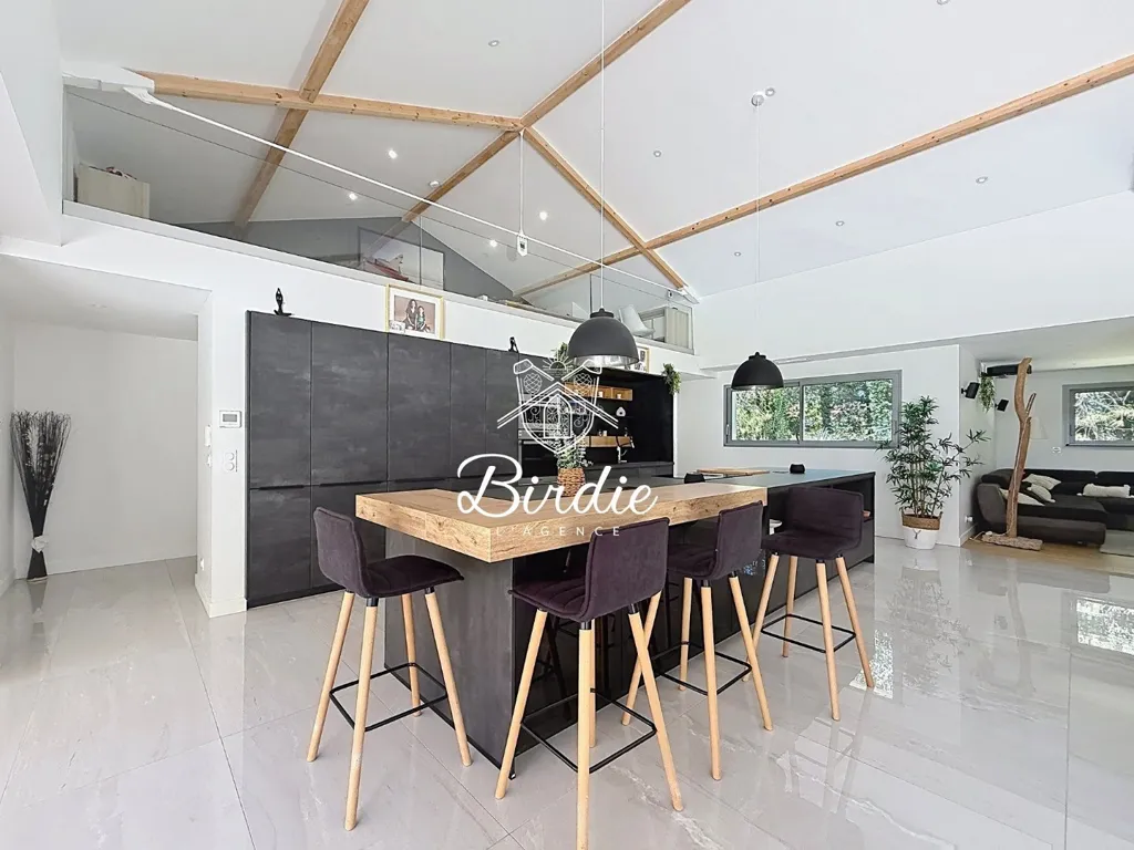 Cucina - Architectural Villa with Pool near Capbreton